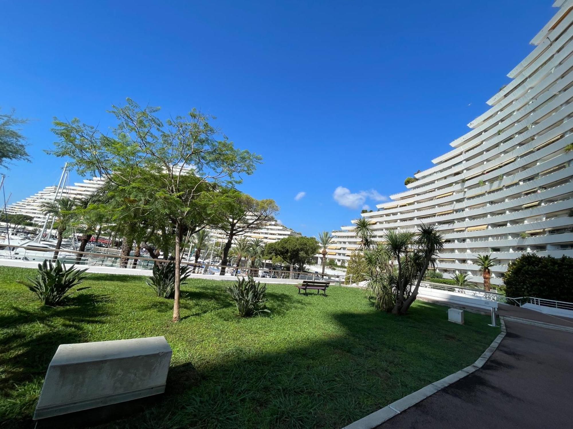 Studio A 2 Pas De La Plage Villeneuve-Loubet Esterno foto